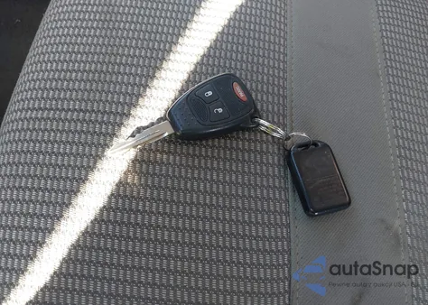 2007 Dodge Ram 1500 from USA, damaged, VIN 1D7HU18297S274305